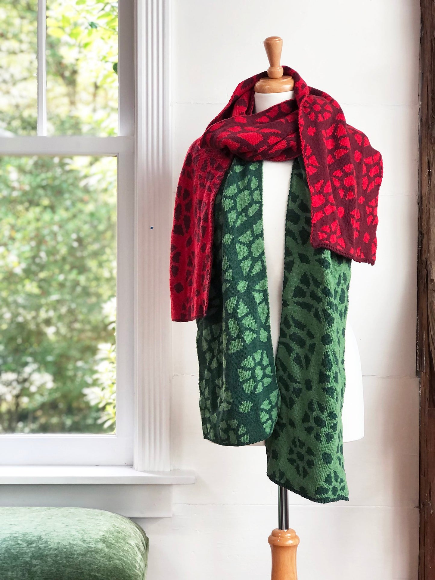 Jewel Scarf - Garnet