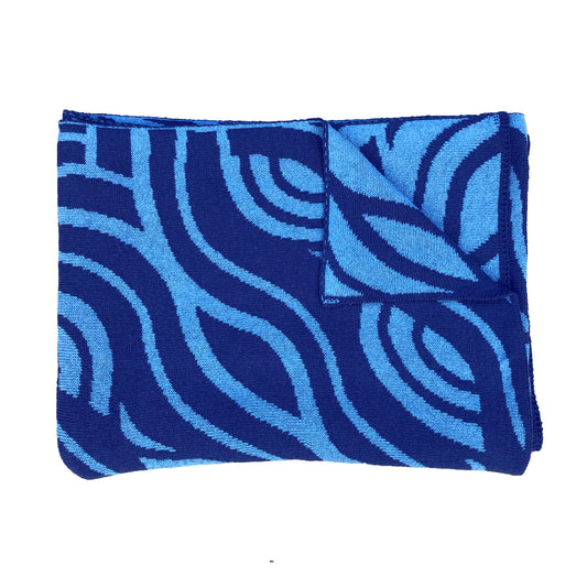 Triple Ripple Reversible Quilt - Midnight